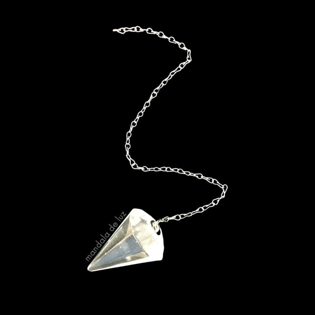 Pêndulo de Cristal de Quartzo marca mandala de luz.